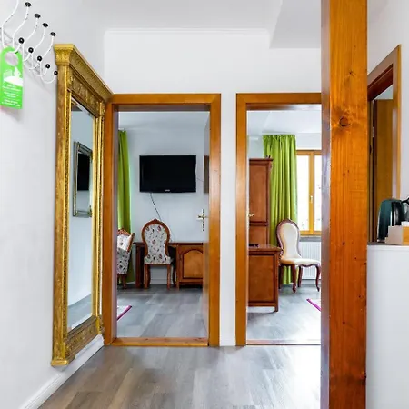 Viktoria ميرسبرغ