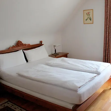 Hotel Viktoria 2*