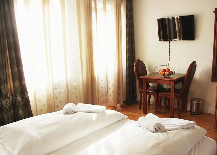 Viktoria ميرسبرغ